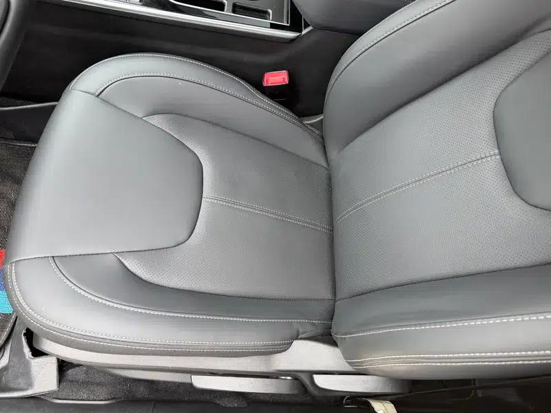 Chery Arrizo 5 2024 1.5L CVT Fashion Edition — миниатюра 16