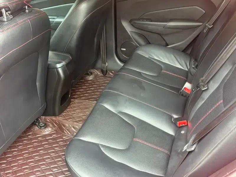 Chery Arrizo 5 2016 1.5L CVT Trendsetter Edition — миниатюра 9