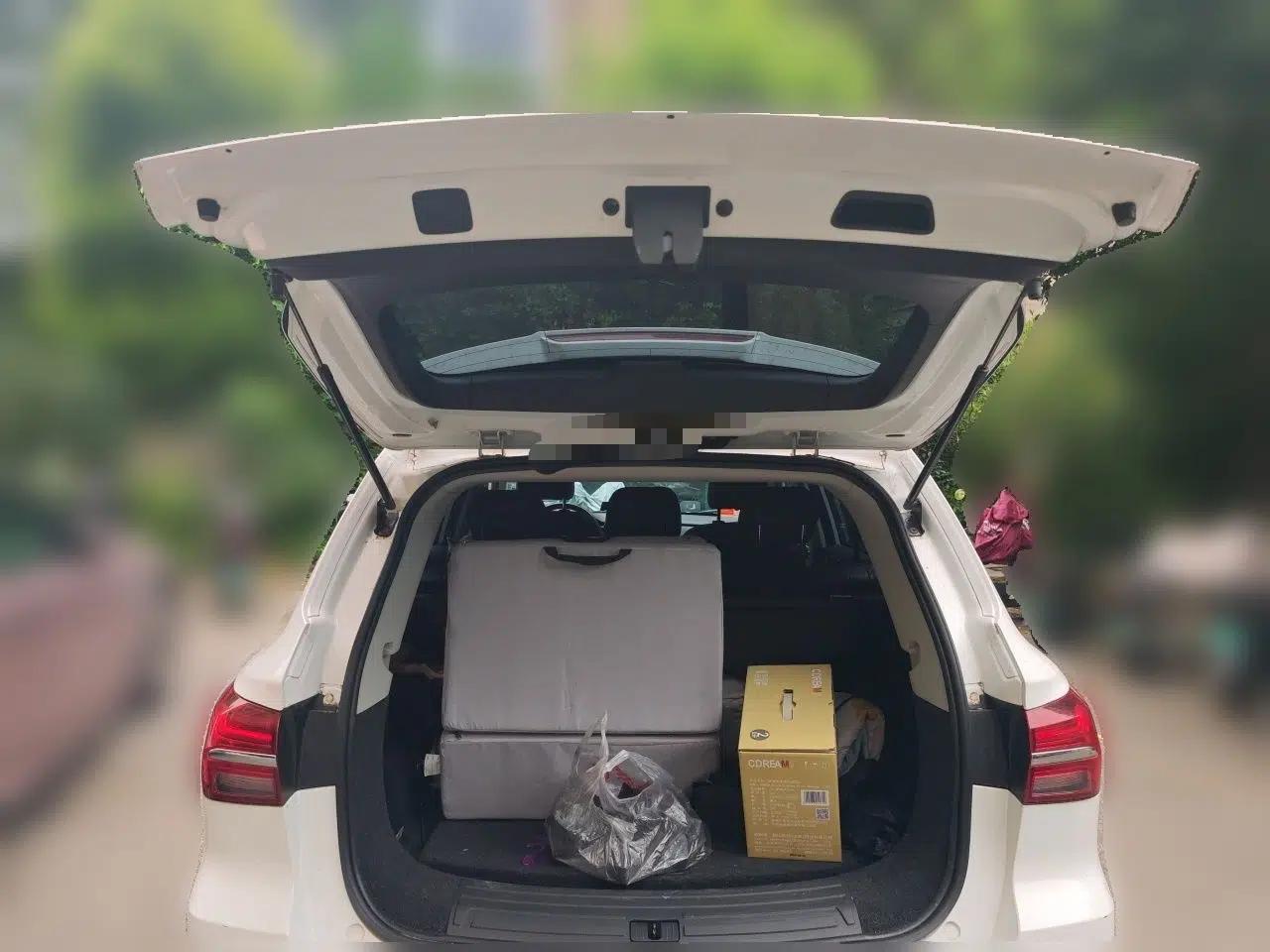 Roewe RX5 2020 20T Automatic 4G Connect Superior Flagship Edition — миниатюра 19