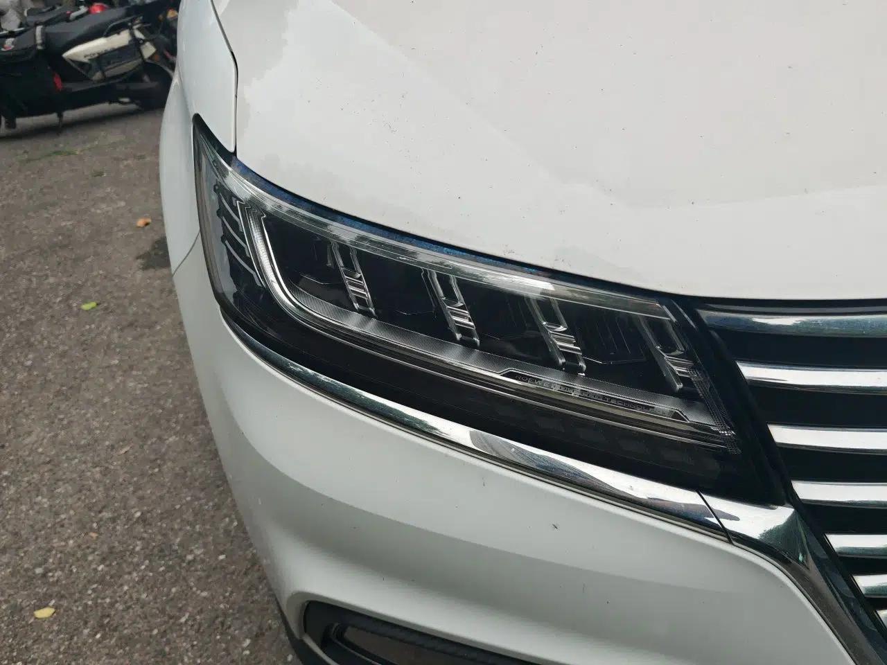 Roewe RX5 2020 20T Automatic 4G Connect Superior Flagship Edition — миниатюра 7