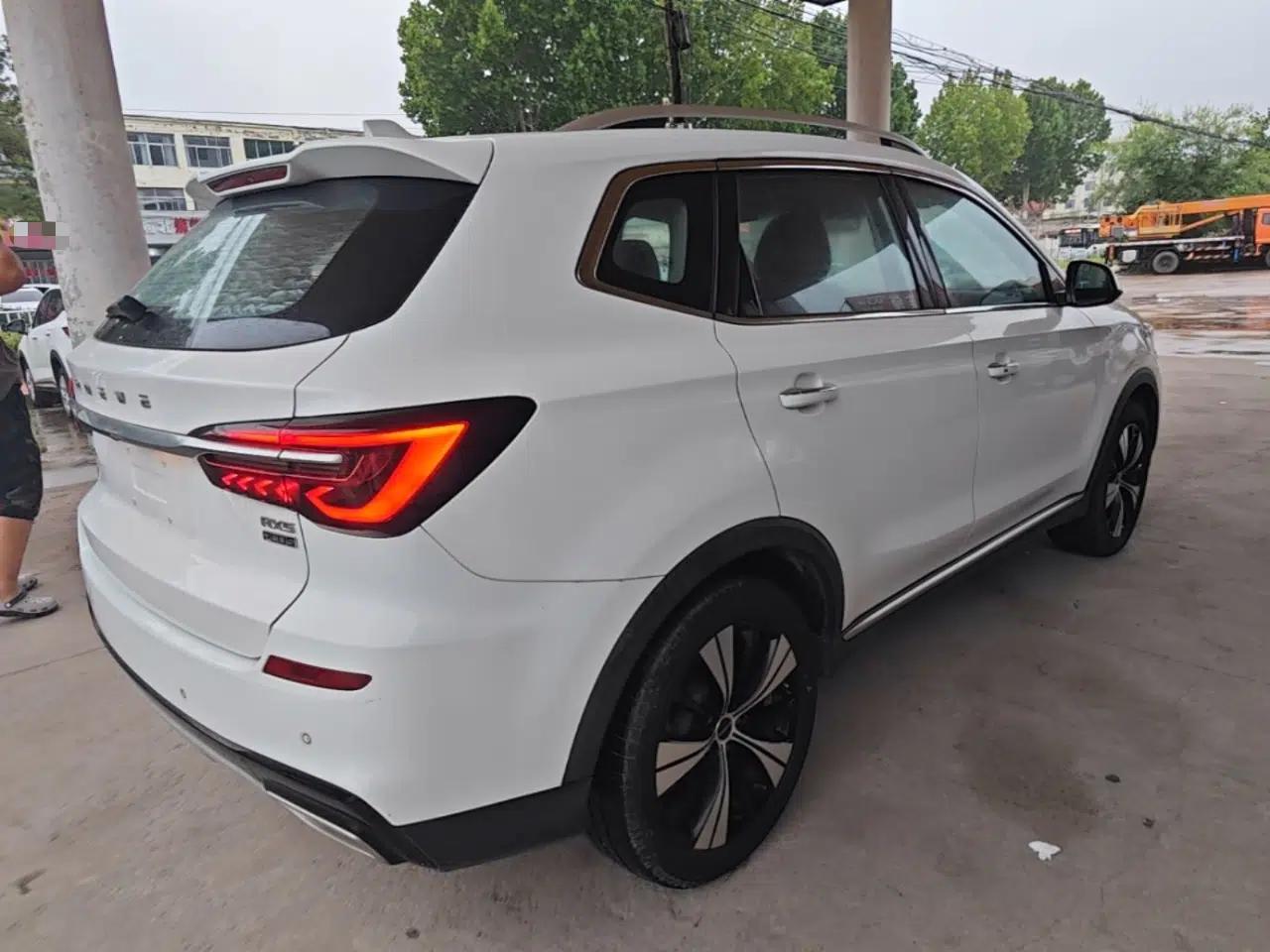 Roewe RX5 2020 PLUS 300TGI Automatic Ali National Style Luxury Edition — миниатюра 6