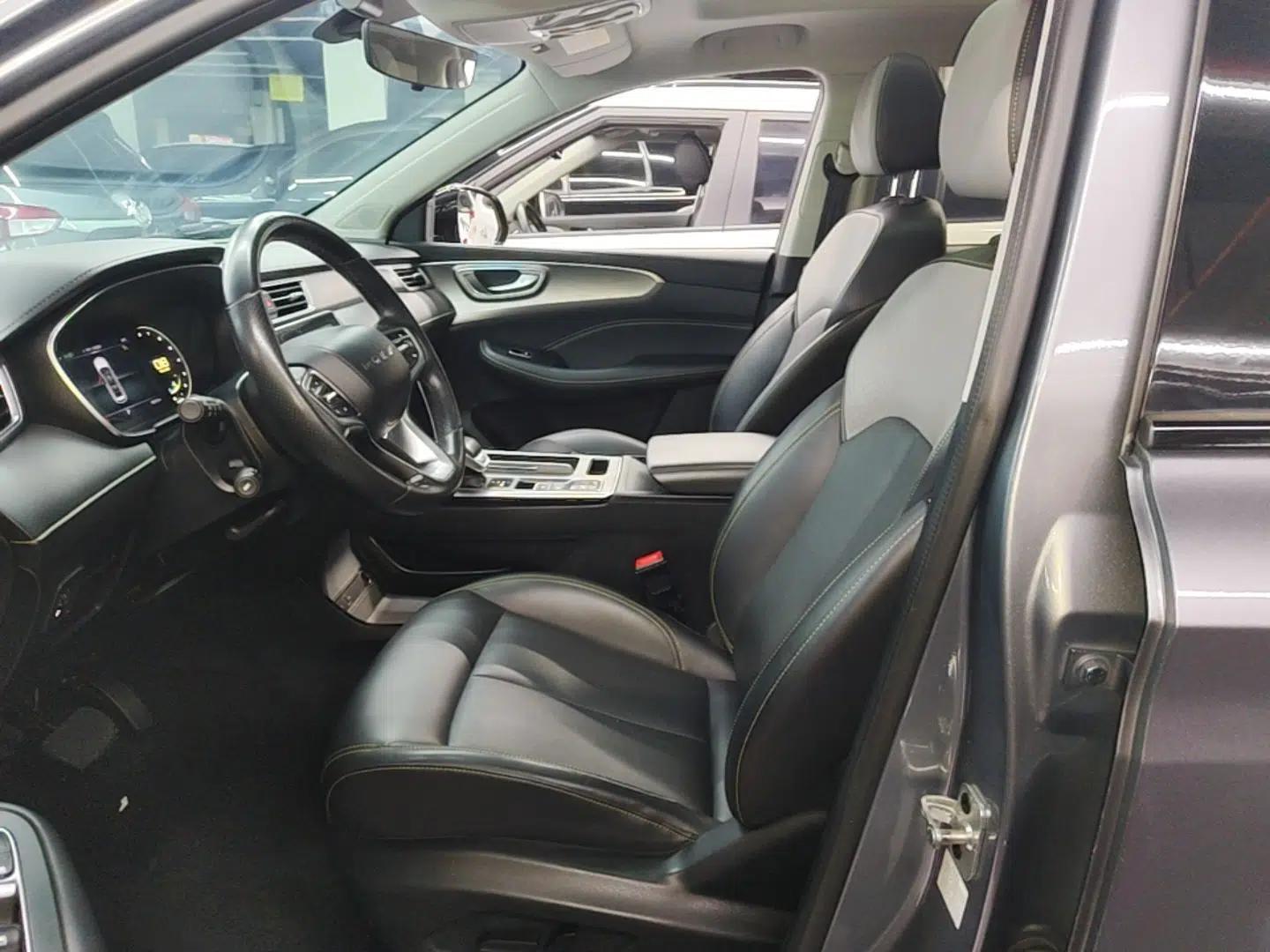 Roewe RX5 2020 PLUS 300TGI Automatic Ali National Trend Flagship Edition — миниатюра 17