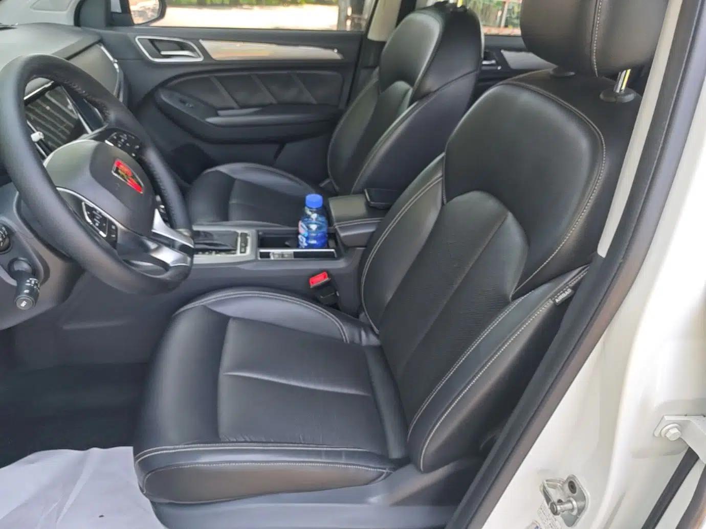 Roewe RX5 2016 20T Two-Wheel Drive Automatic Internet Smart Edition — миниатюра 17