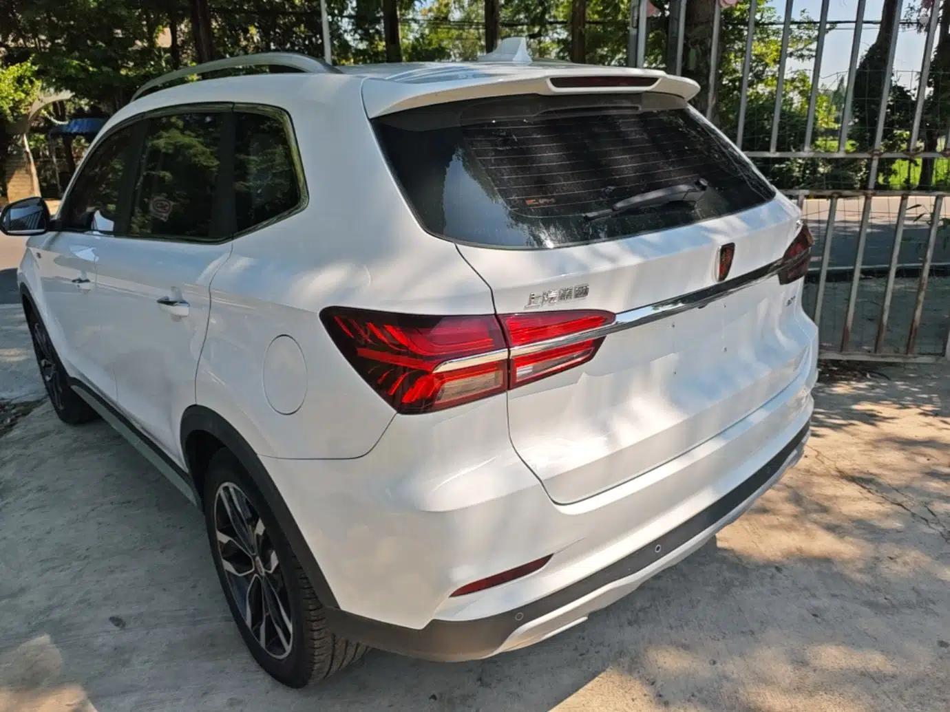 Roewe RX5 2016 20T Two-Wheel Drive Automatic Internet Smart Edition — миниатюра 4