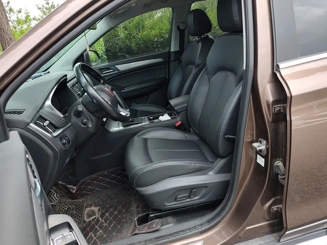 Roewe RX5 2016 20T Two-Wheel Drive Automatic Internet Smart Edition — миниатюра 15