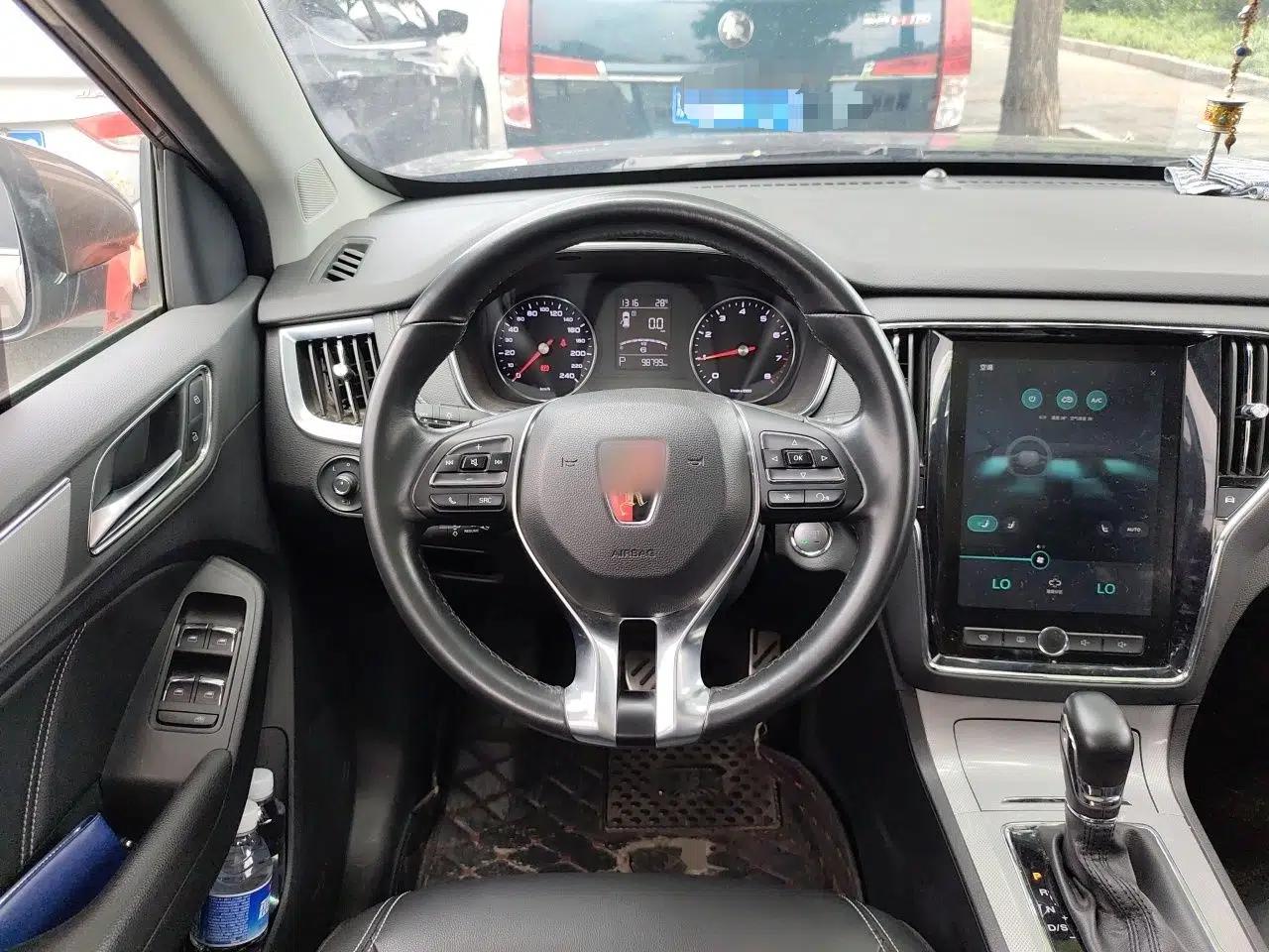 Roewe RX5 2016 20T Two-Wheel Drive Automatic Internet Smart Edition — миниатюра 10