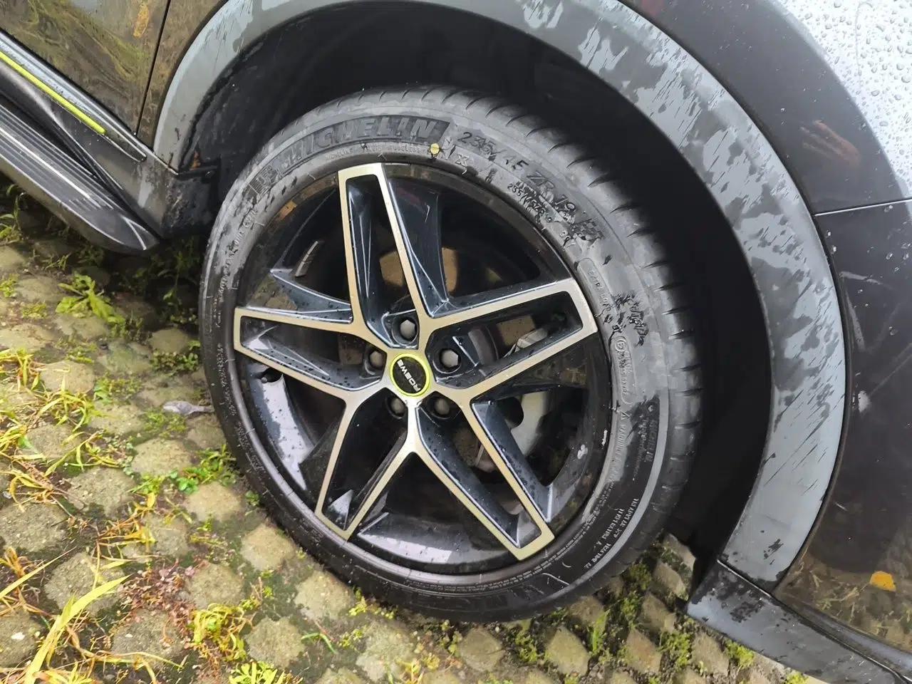 Roewe RX5 2021 PLUS 330TGI Automatic National Trend Intelligent Deluxe Edition — миниатюра 8