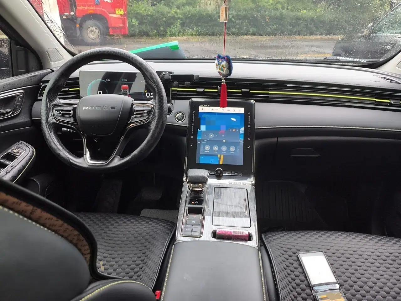Roewe RX5 2021 PLUS 330TGI Automatic National Trend Intelligent Deluxe Edition — миниатюра 9
