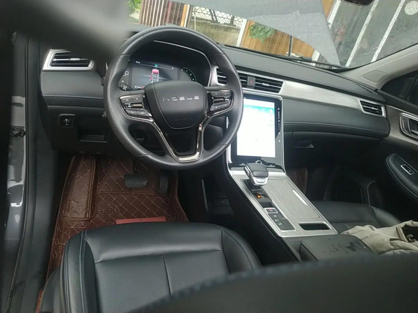 Roewe RX5 2023 PLUS 330TGI Automatic Trendsetting Smart Edition — миниатюра 12