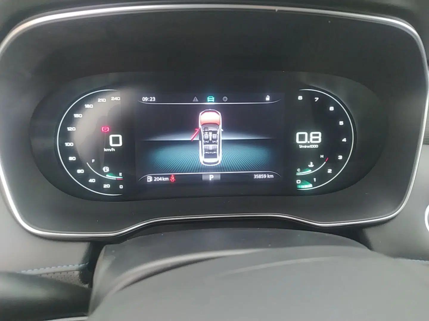 Roewe RX5 2023 PLUS 330TGI Automatic Trendsetting Smart Edition — миниатюра 14