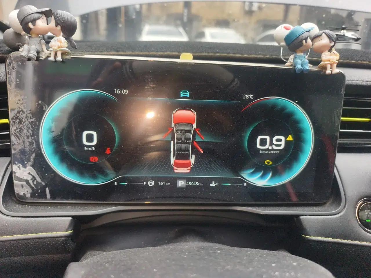 Roewe RX5 2021 PLUS 330TGI Automatic National Style Smart Enjoyment Edition — миниатюра 11