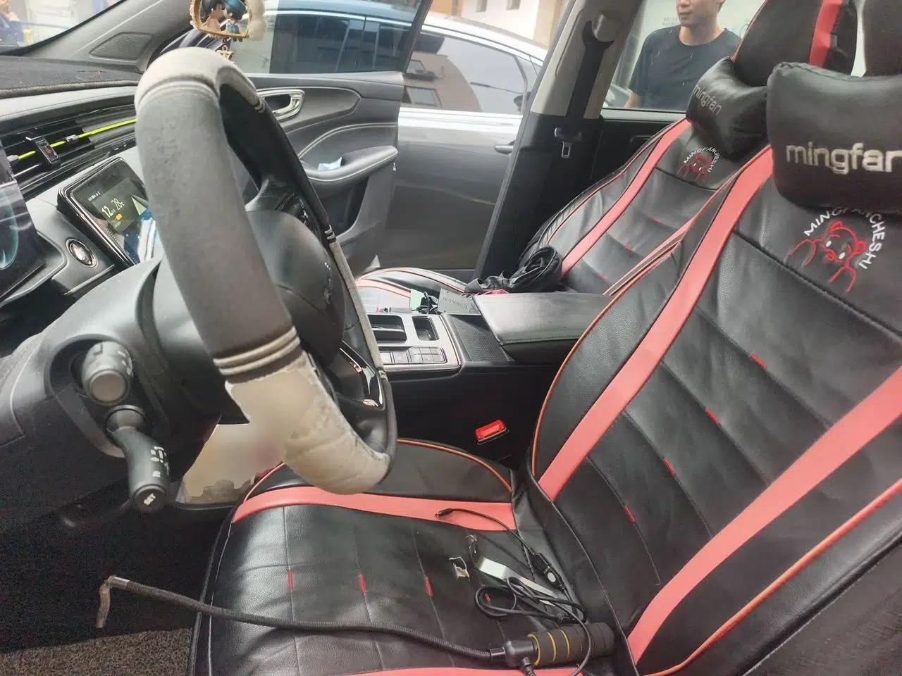 Roewe RX5 2021 PLUS 330TGI Automatic National Style Smart Enjoyment Edition — миниатюра 15