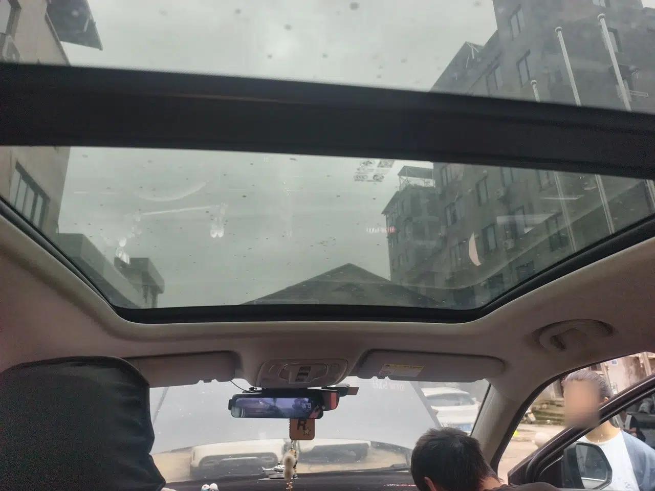 Roewe RX5 2021 PLUS 330TGI Automatic National Style Smart Enjoyment Edition — миниатюра 18