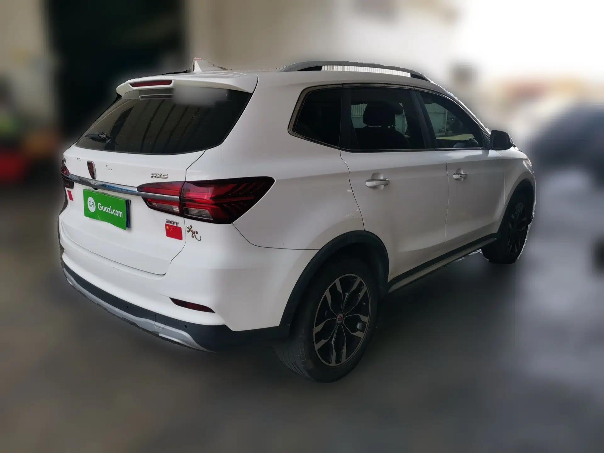 Roewe RX5 2016 20T Two-Wheel Drive Automatic Internet Smart Edition — миниатюра 6