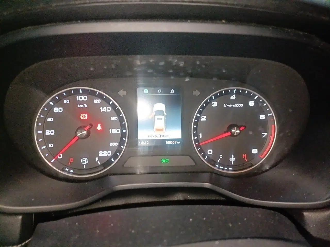 Roewe i5 2020 1.5L Manual 4G Connect Luxury Edition — миниатюра 11