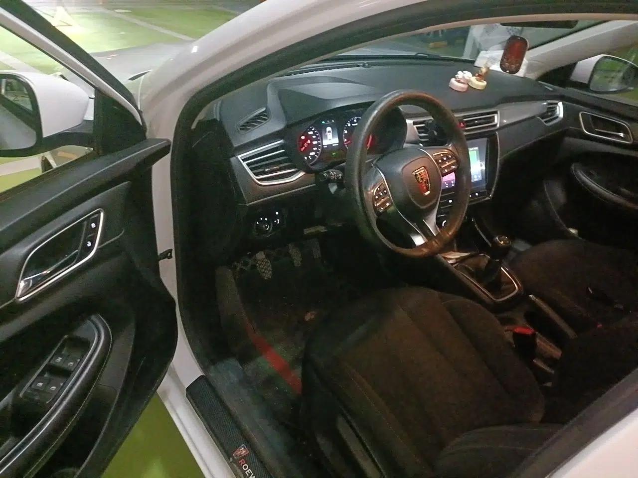 Roewe i5 2020 1.5L Manual 4G Connect Luxury Edition — миниатюра 16