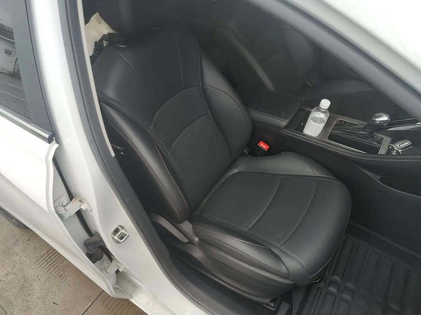 Roewe i5 2023 1.5L CVT Luxury Edition — миниатюра 19