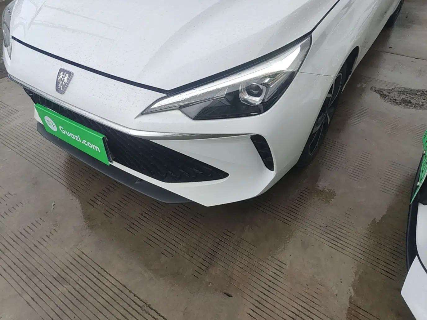 Roewe i5 2023 1.5L CVT Luxury Edition — миниатюра 8