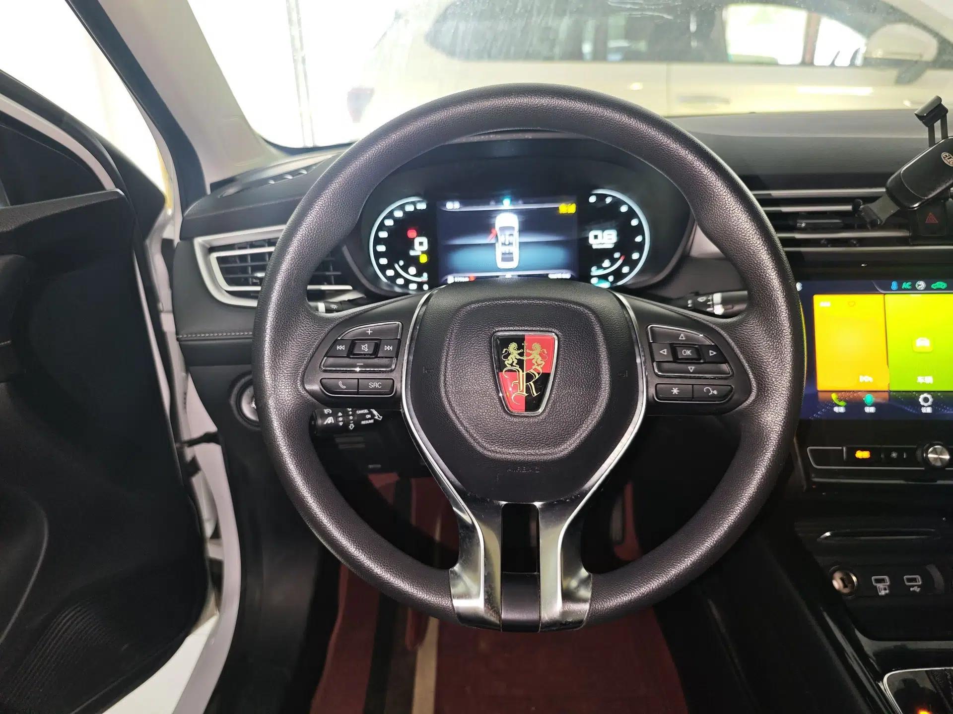 Roewe i5 2020 1.5L Automatic 4G Connect Luxury Flagship Edition — миниатюра 13