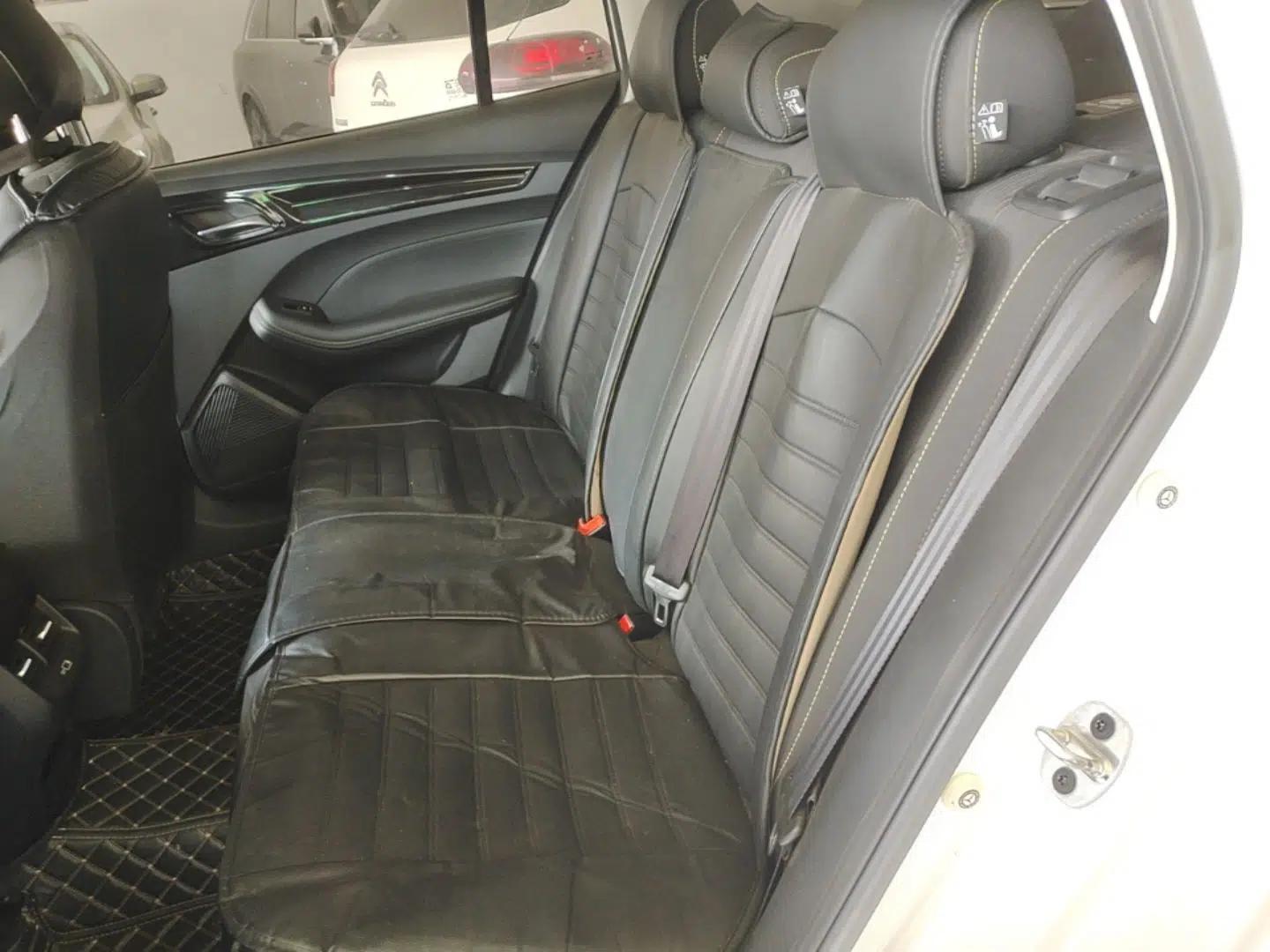 Roewe i5 2021 1.5L CVT Platinum Edition — миниатюра 20