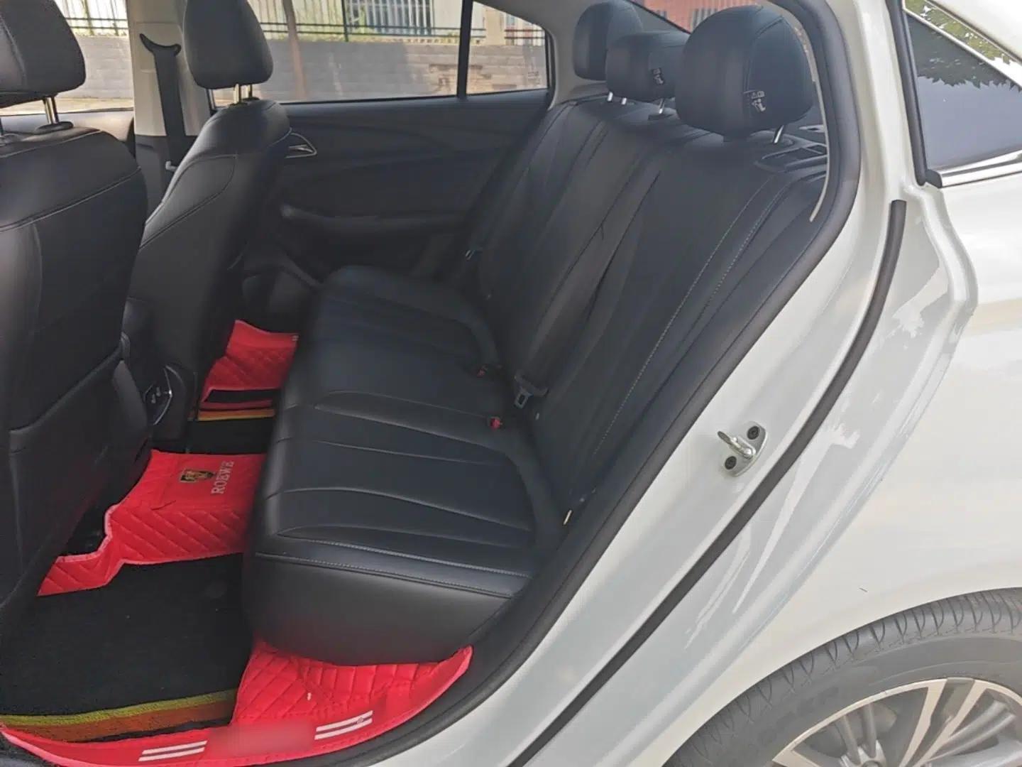 Roewe i5 2019 1.5L Automatic 4G Connected Langhao Edition — миниатюра 20