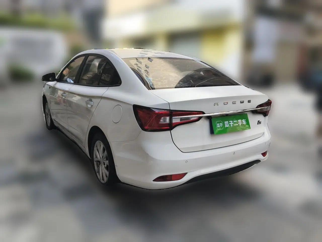 Roewe i5 2019 1.5L Automatic 4G Connected Langyue Edition — миниатюра 4