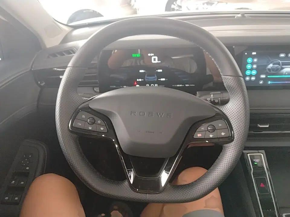 Roewe i5 2023 1.5L CVT Luxury Edition — миниатюра 18