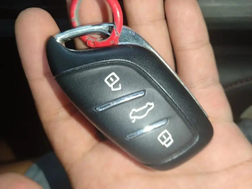 Roewe i5 2023 1.5L CVT Luxury Edition — миниатюра 28