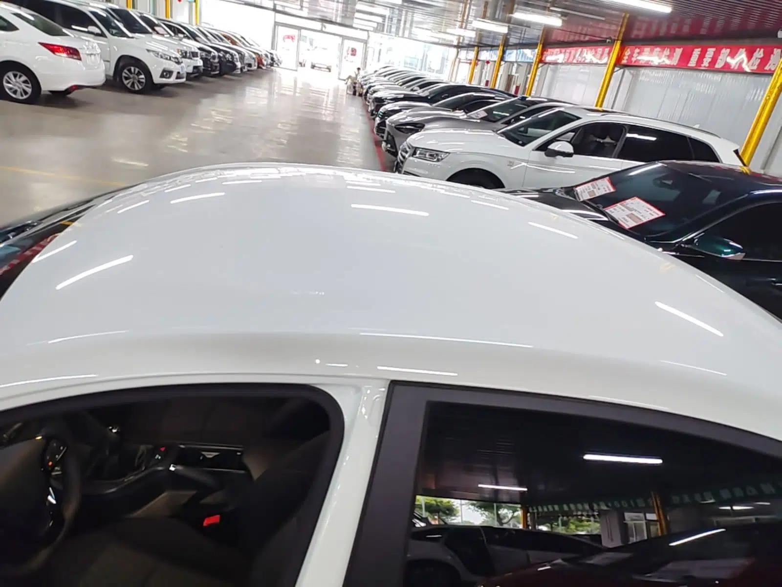 Roewe i5 2023 1.5L Manual Comfort Edition — миниатюра 7