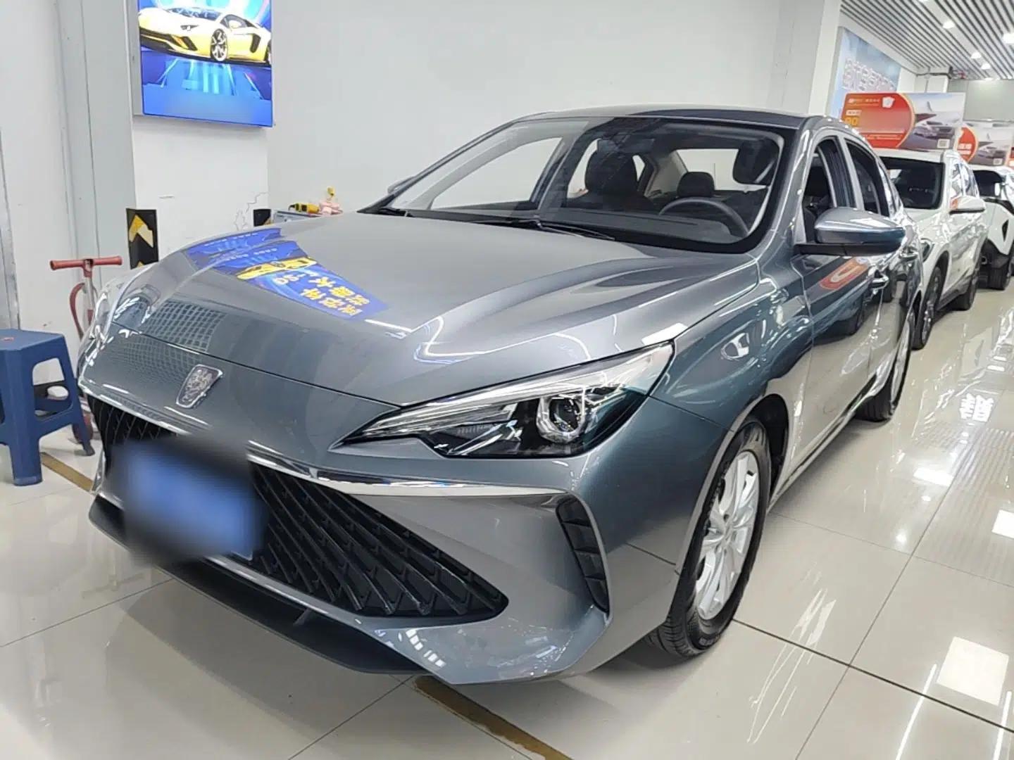 Roewe i5 2023 1.5L Manual Comfort Edition — миниатюра 1