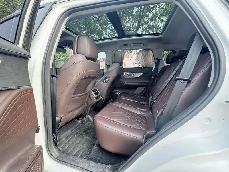 Chery Tiggo 8 PRO 2024 Champion Edition 390T 2WD Peak Edition 7-Seater — миниатюра 10