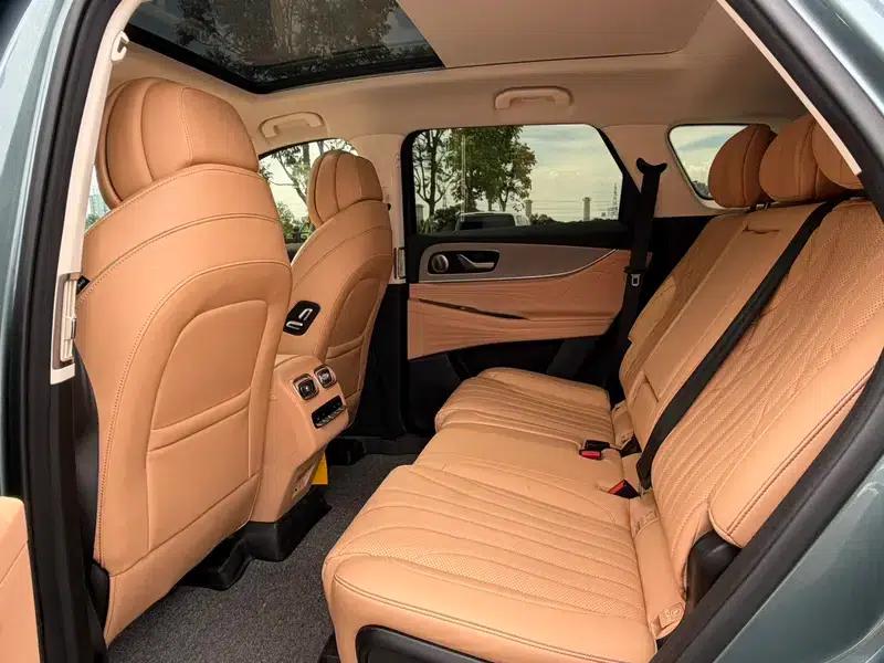 Chery Tiggo 9 2023 2.0T AT AWD Ultimate Edition 5-seater — миниатюра 9