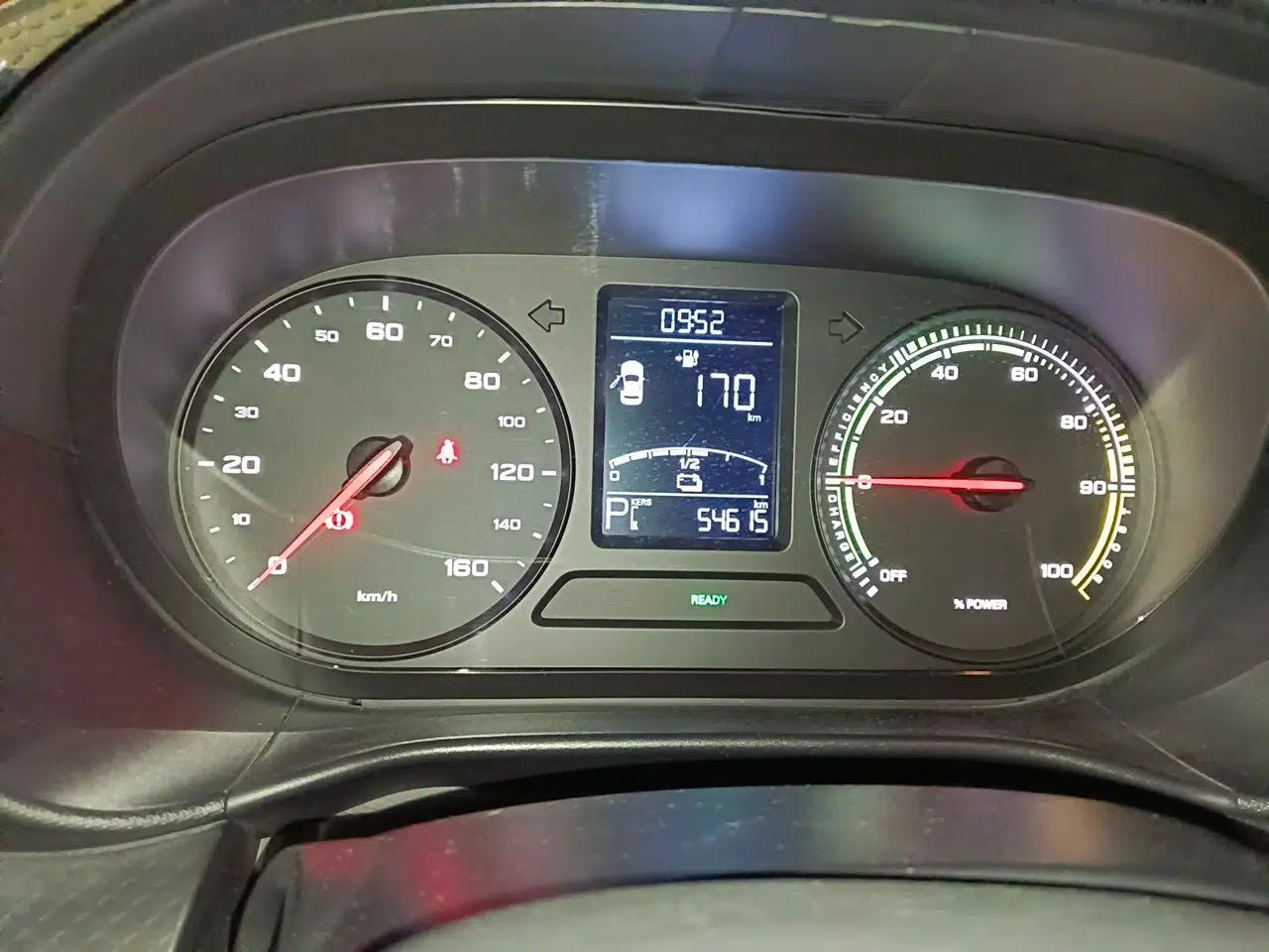 Roewe Clever 2022 311km QiQi BoBo Edition — миниатюра 11