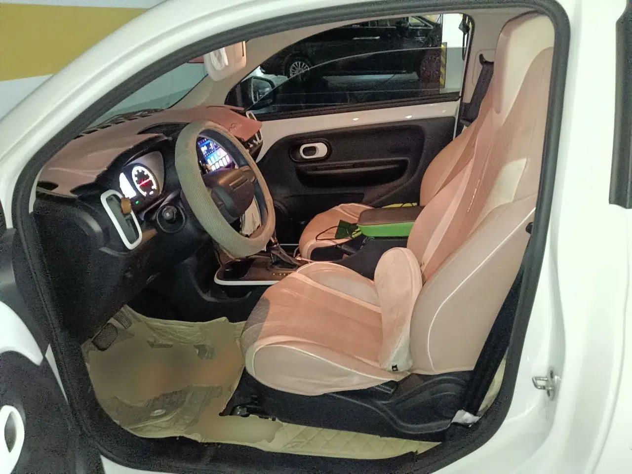 Roewe Clever 2022 311km QiQi BoBo Edition — миниатюра 15