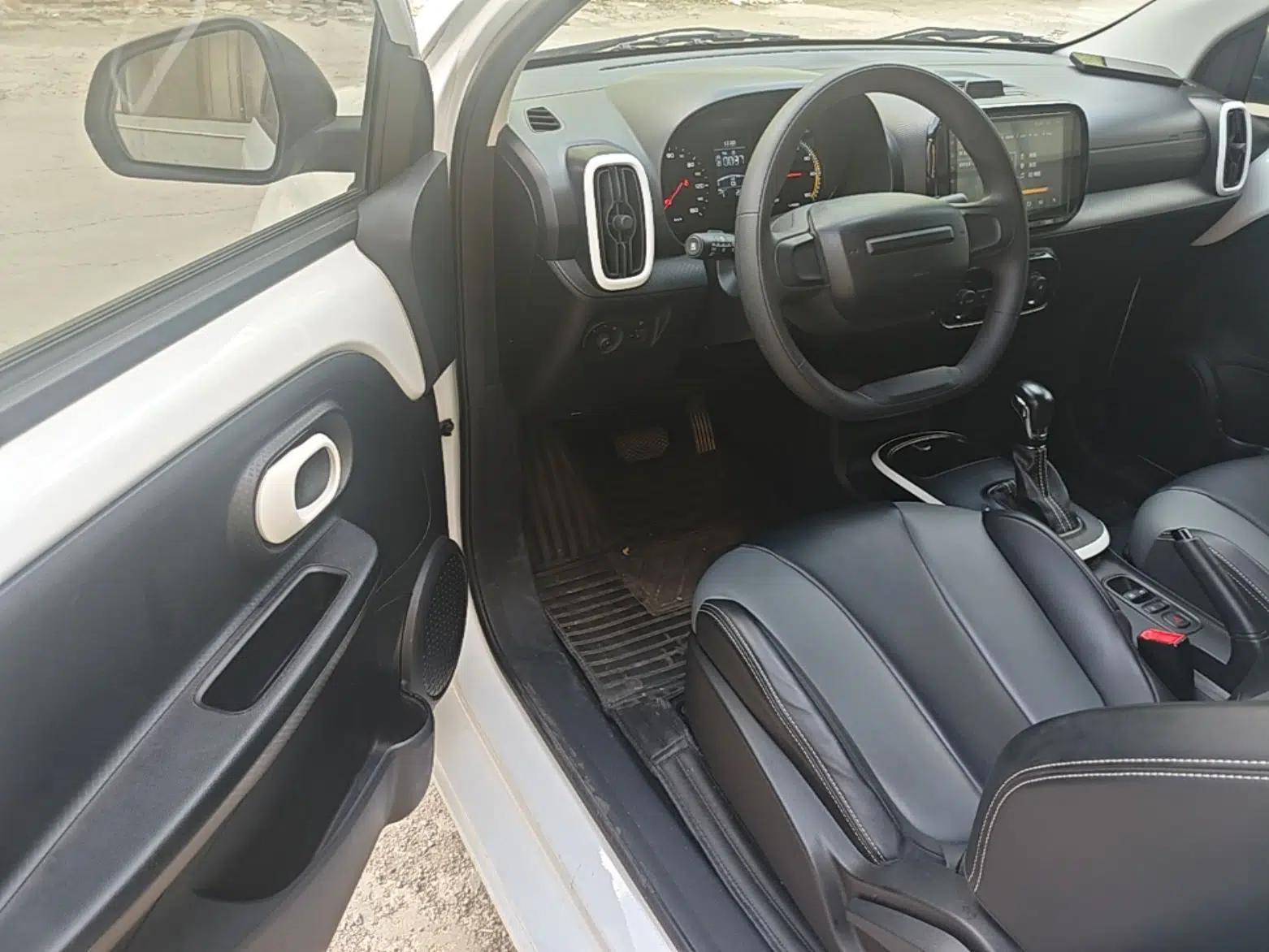Roewe Clever 2022 311km QiQi BoBo Edition — миниатюра 18