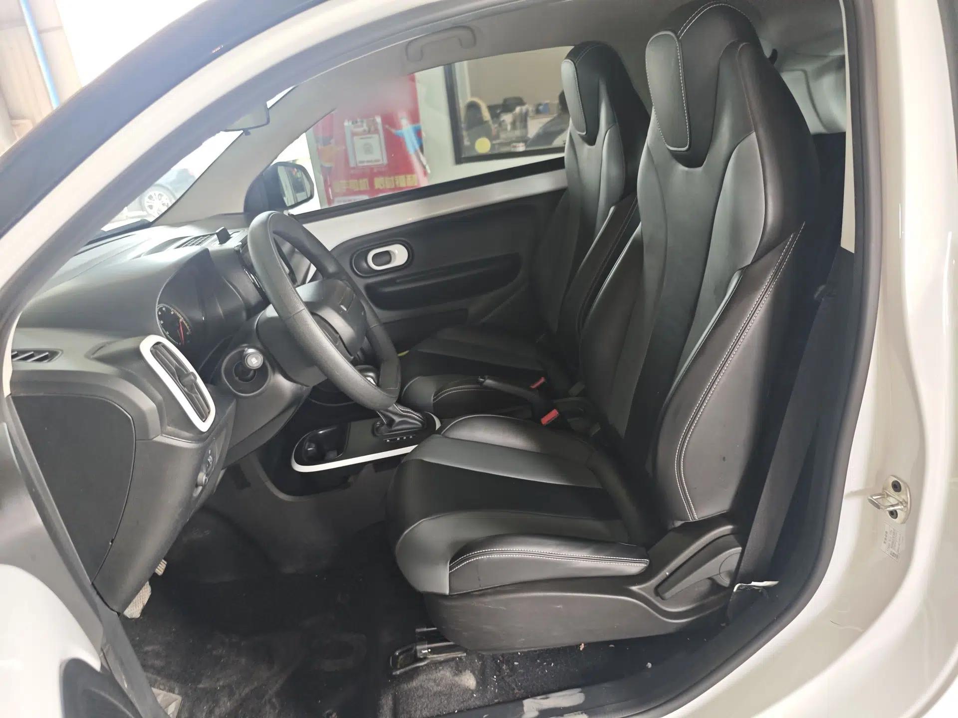 Roewe Clever 2022 311km QiQi BoBo Edition — миниатюра 17