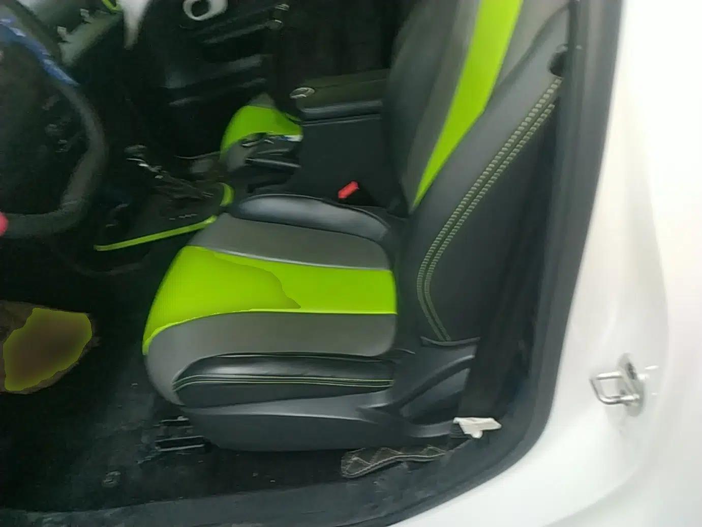 Roewe Clever 2021 302km Excellence Edition — миниатюра 20