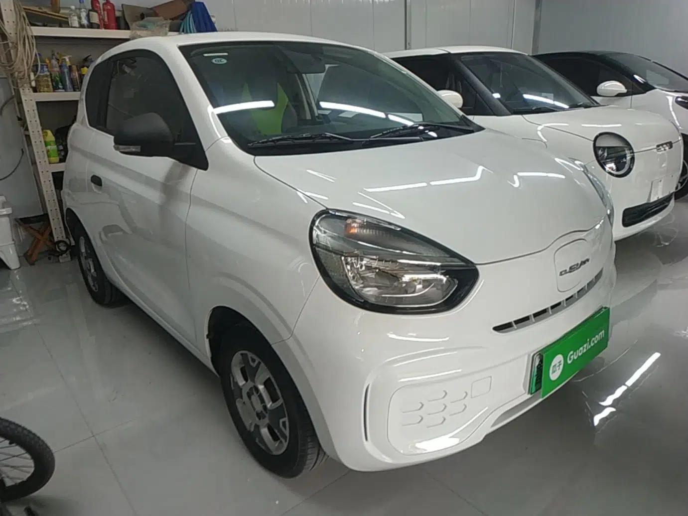 Roewe Clever 2021 302km Excellence Edition — миниатюра 3