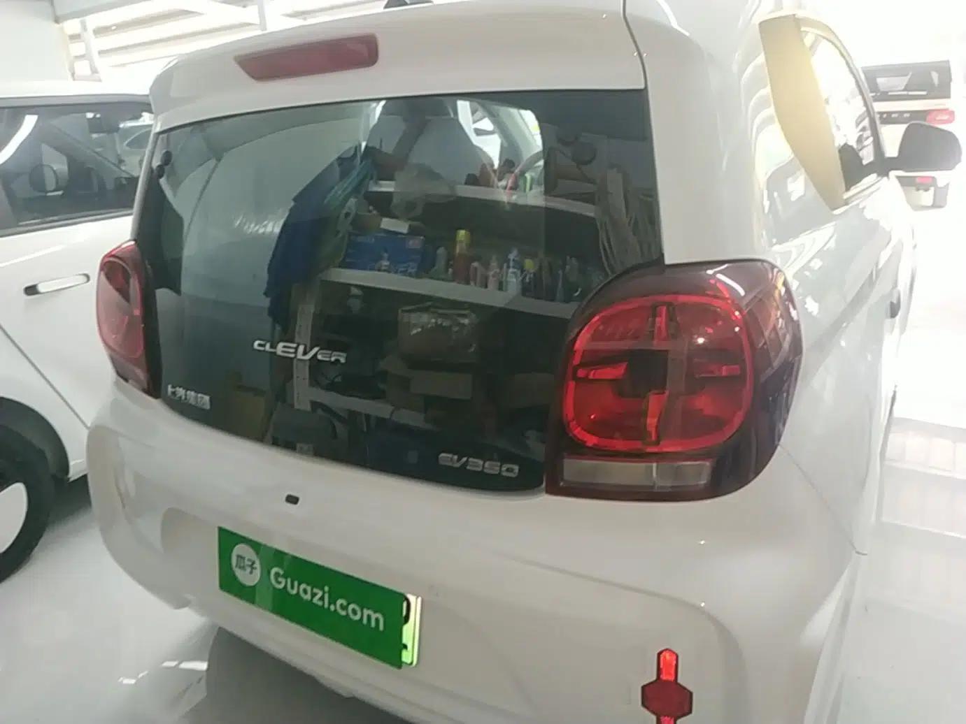 Roewe Clever 2021 302km Excellence Edition — миниатюра 5