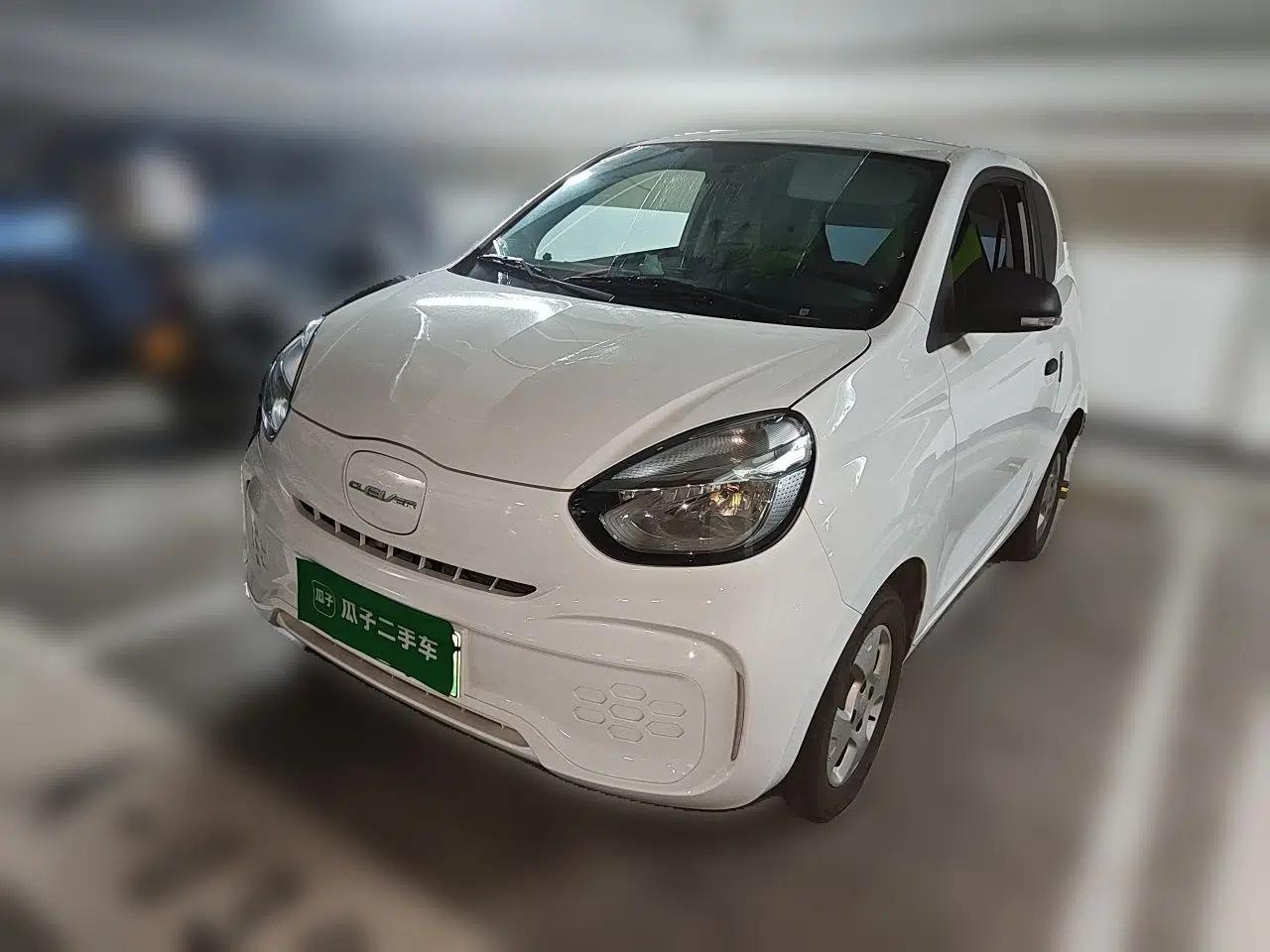 Roewe Clever 2021 302km Excellence Edition — миниатюра 1