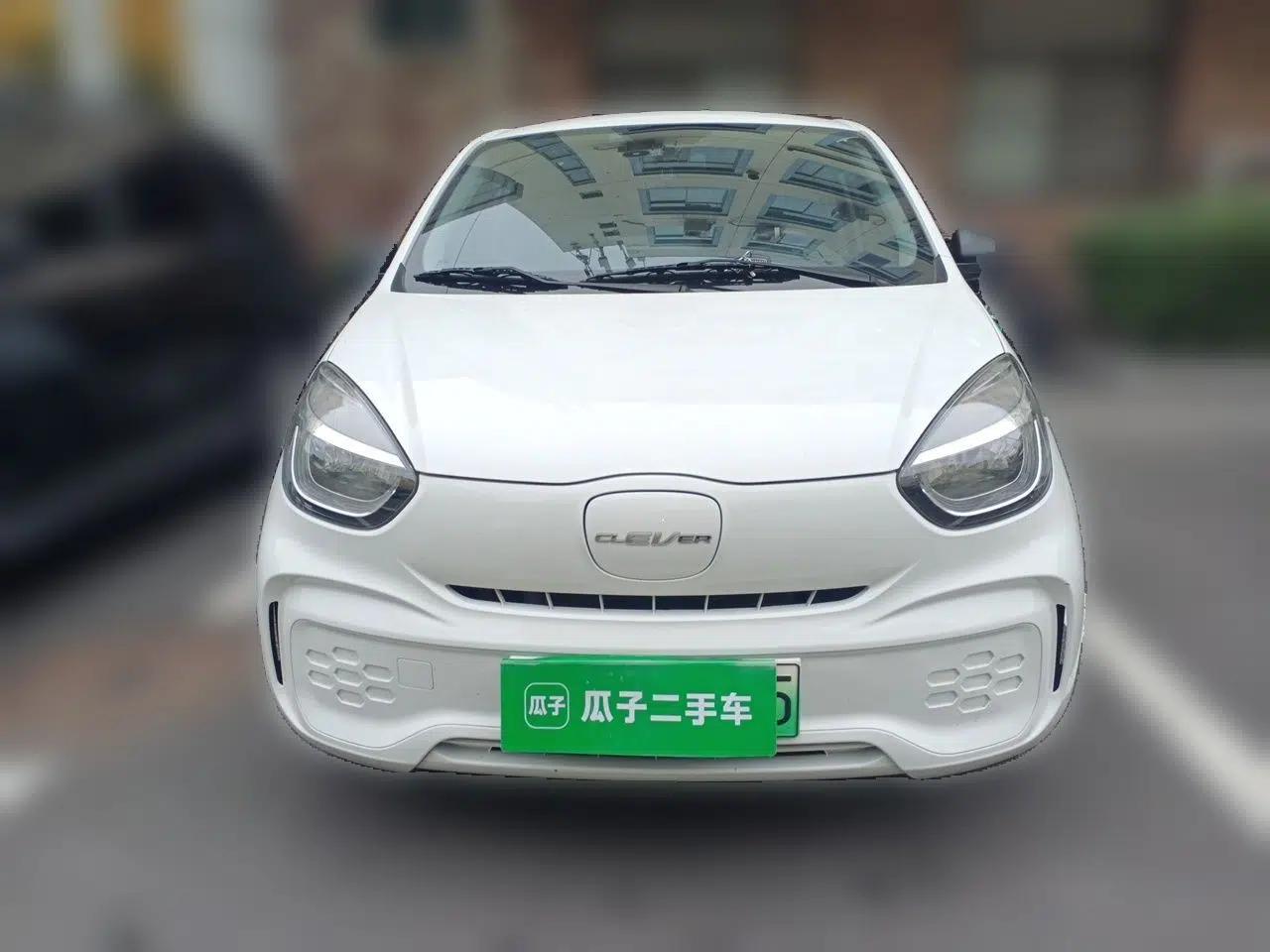 Roewe Clever 2022 311km QiQi BoBo Edition — миниатюра 2