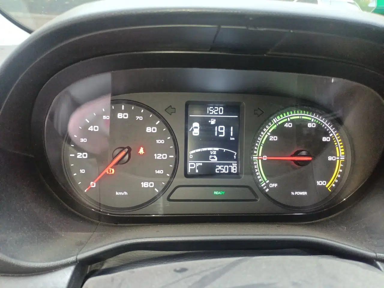 Roewe Clever 2022 311km QiQi BoBo Edition — миниатюра 11