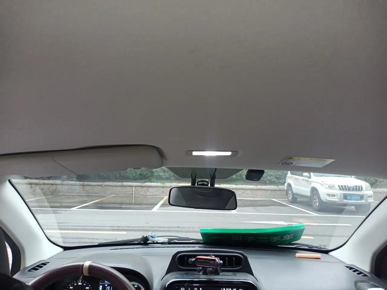 Roewe Clever 2022 311km QiQi BoBo Edition — миниатюра 18