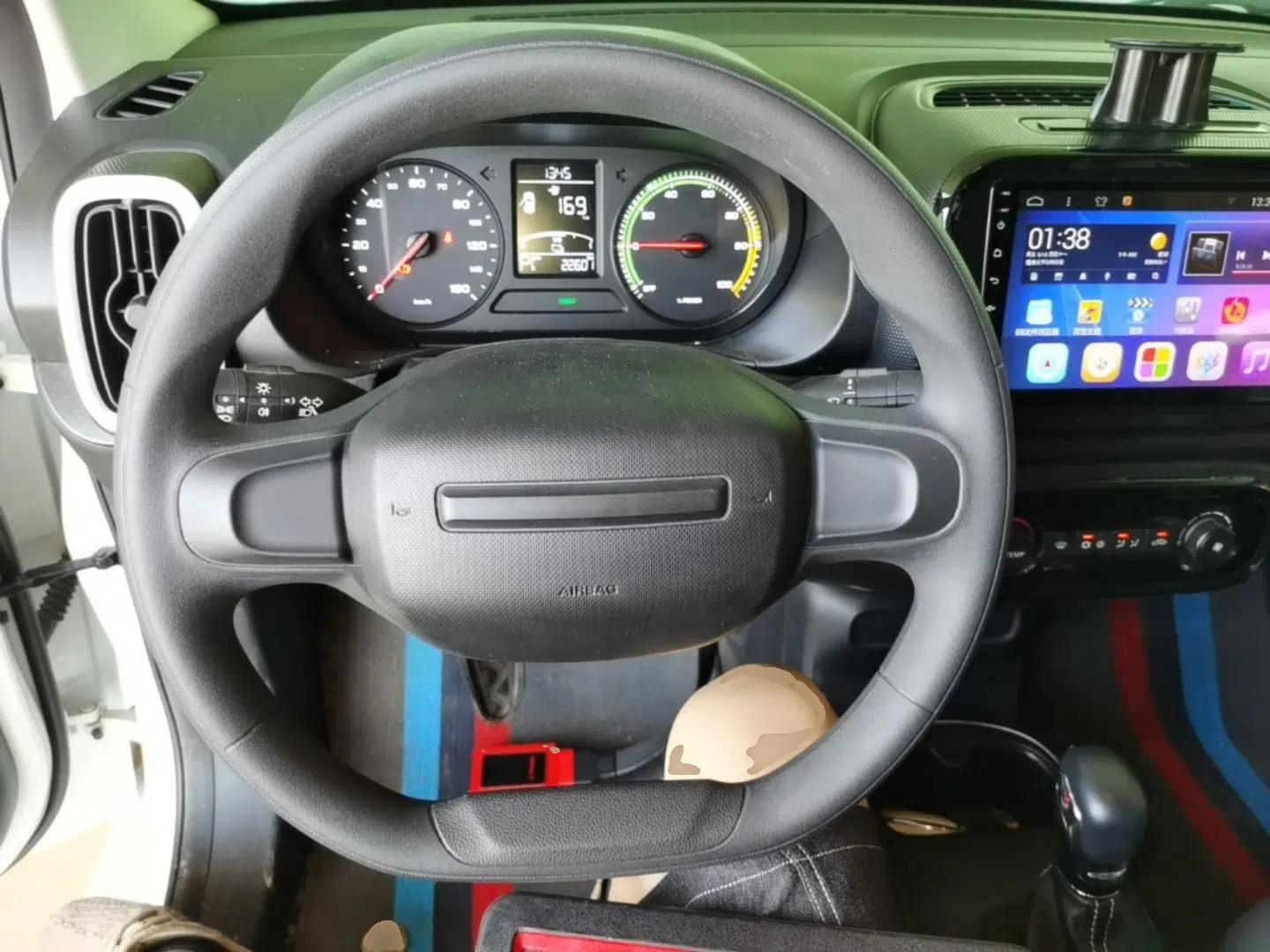 Roewe Clever 2022 311km QiQi BoBo Edition — миниатюра 13