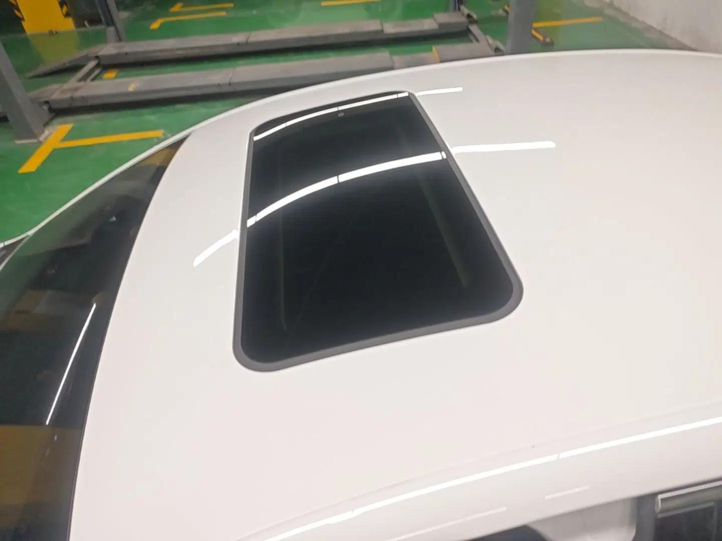 Roewe D7 2025 DMH 125km World Champion Edition — миниатюра 7
