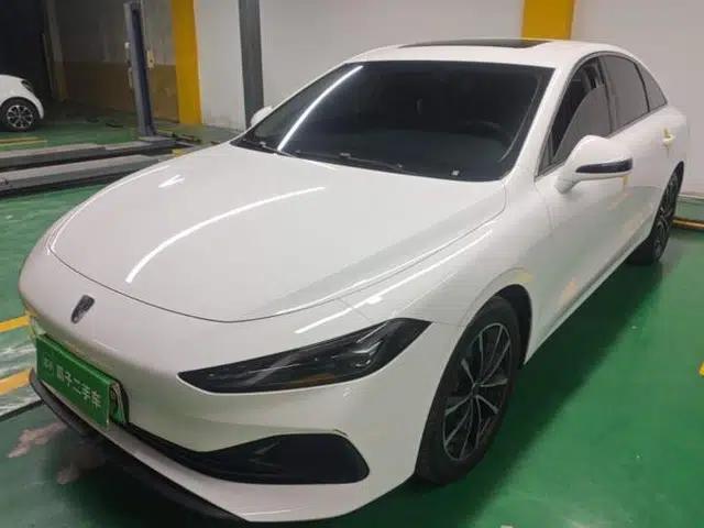 Roewe D7 2025 DMH 125km World Champion Edition
