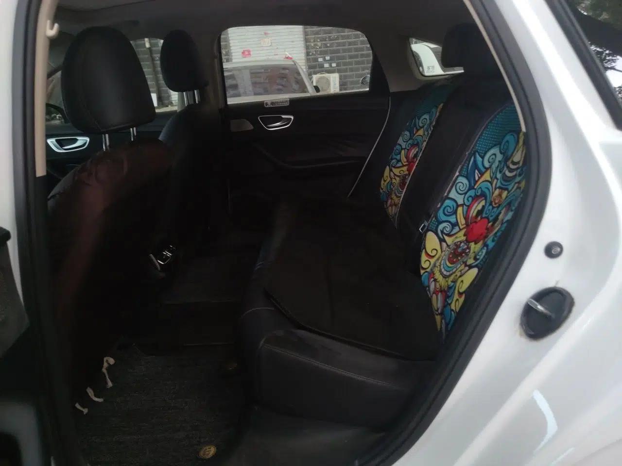 Roewe D7 2023 EV 510km Rear-Drive Flagship Edition — миниатюра 17