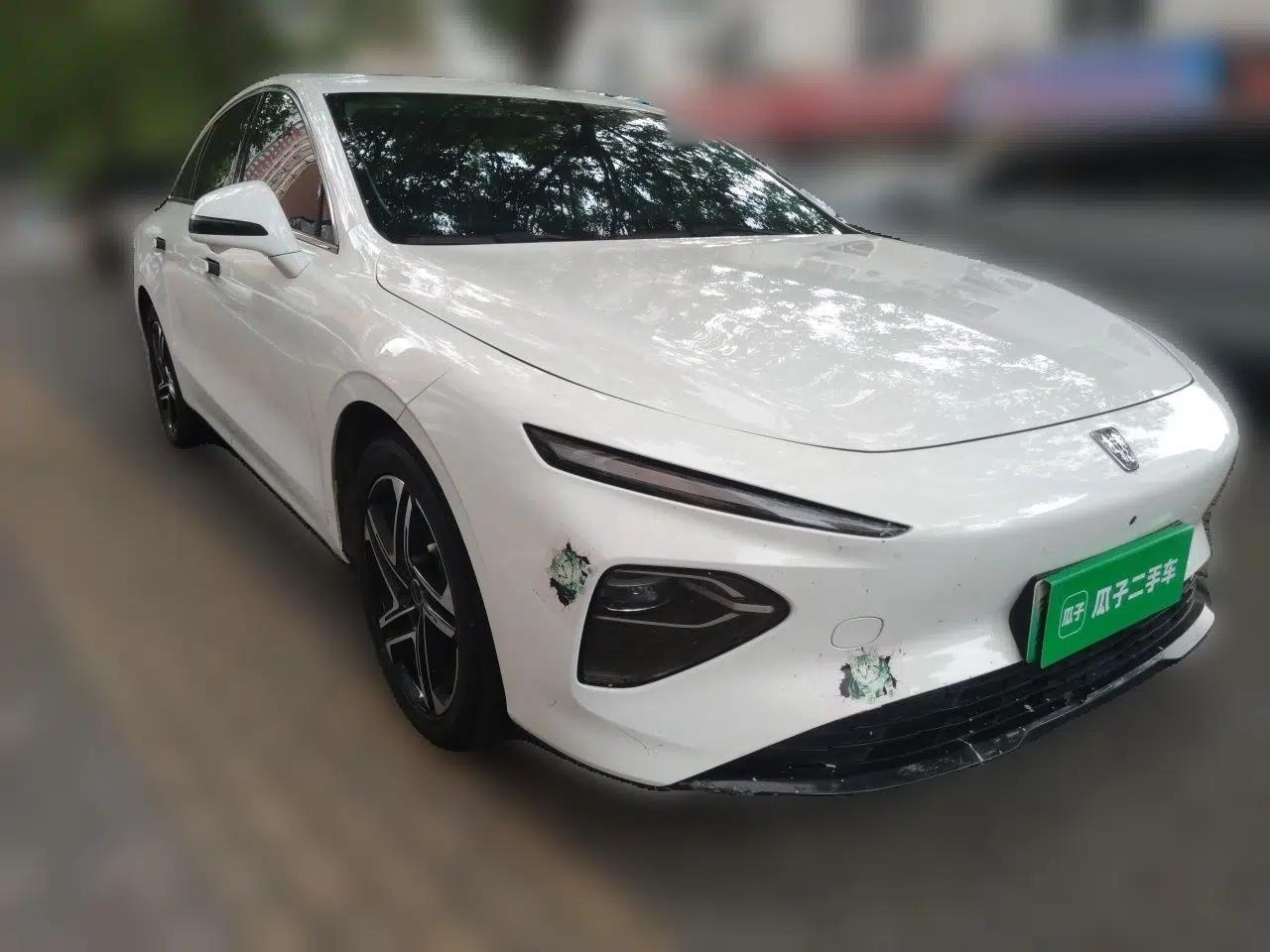 Roewe D7 2023 EV 510km Rear-Drive Flagship Edition — миниатюра 3