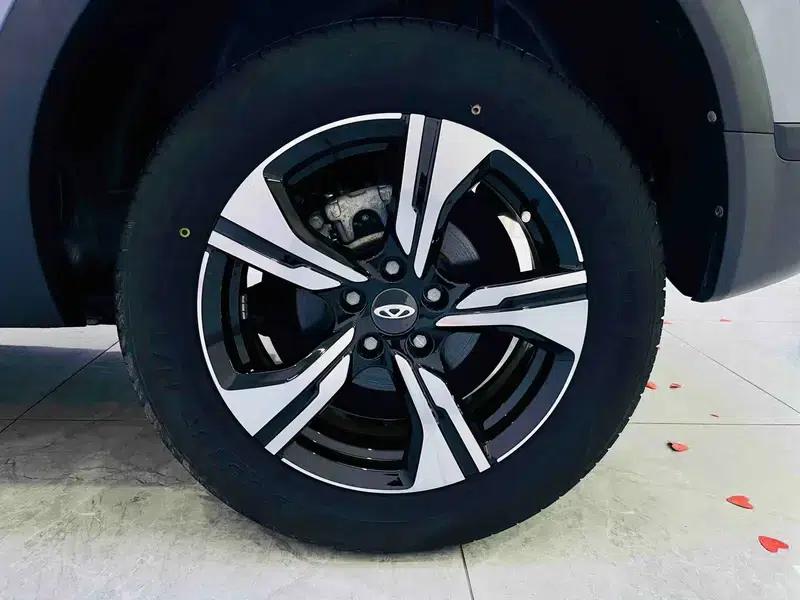 Chery Tiggo 5x 2022 Super Hero Edition 1.5L CVT Fashion Model — миниатюра 5