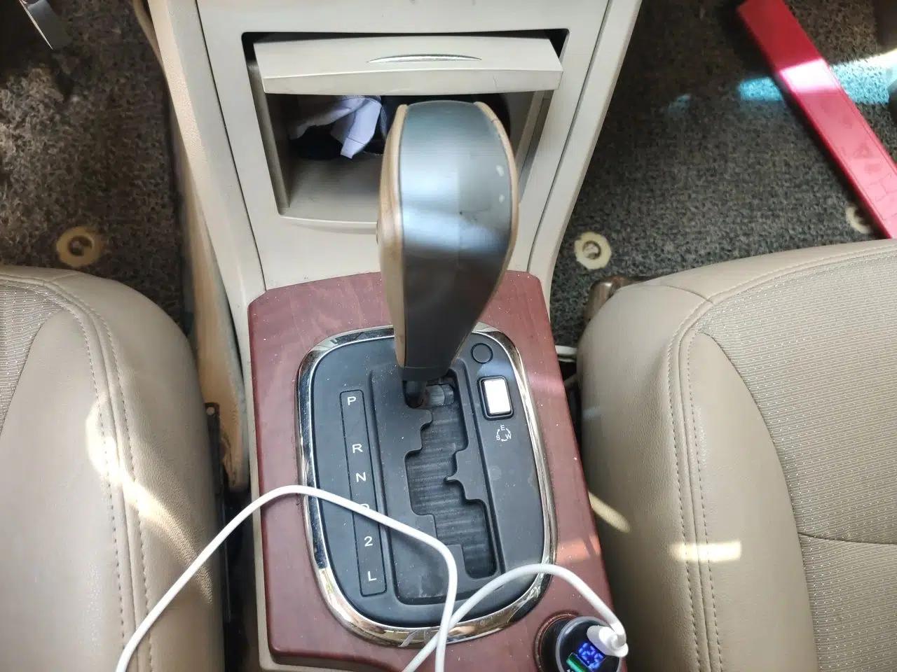Roewe 350 2012 1.5L Automatic Smart Value Edition — миниатюра 14